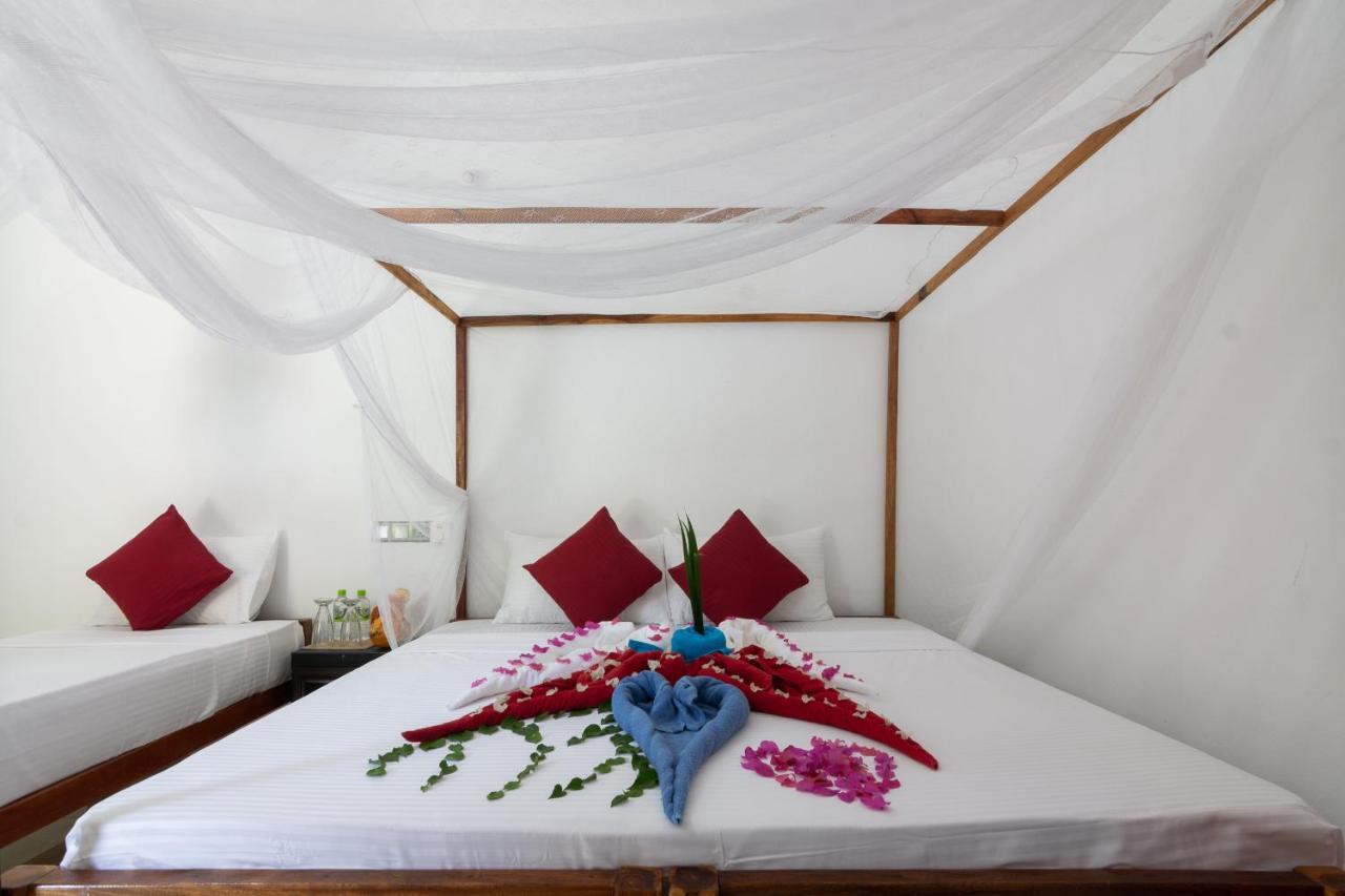 Comfort Beach Hotel Аругам Экстерьер фото