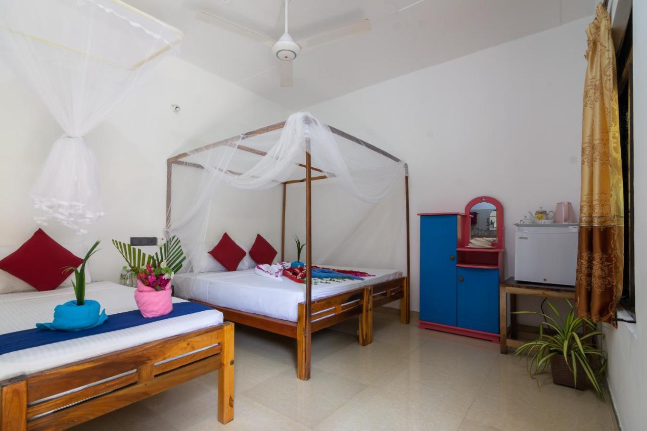 Comfort Beach Hotel Аругам Экстерьер фото