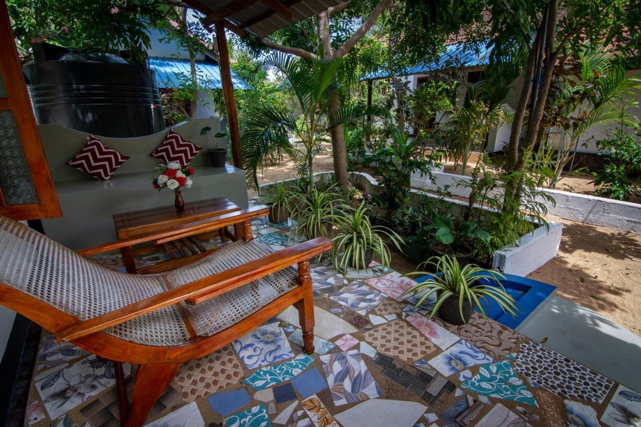 Comfort Beach Hotel Аругам Экстерьер фото