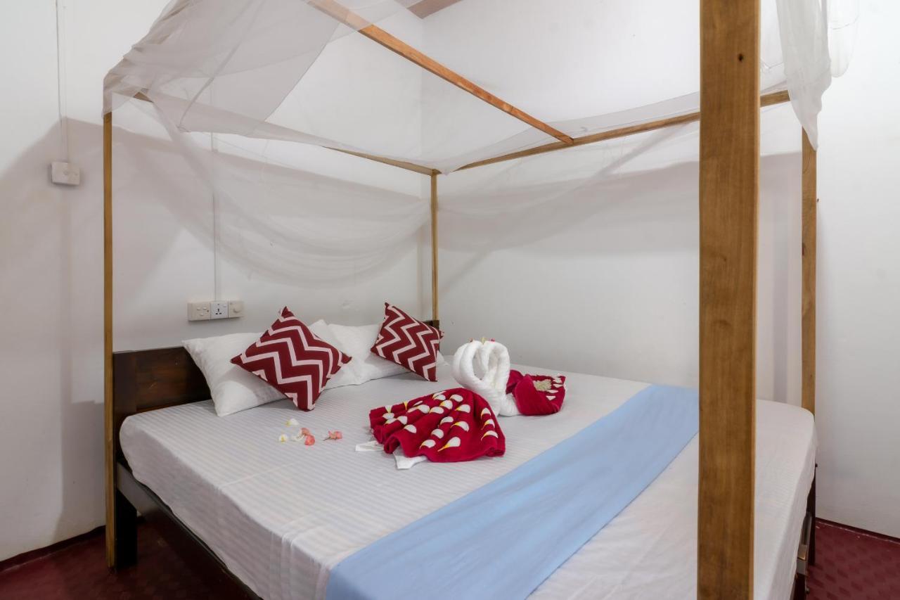 Comfort Beach Hotel Аругам Экстерьер фото
