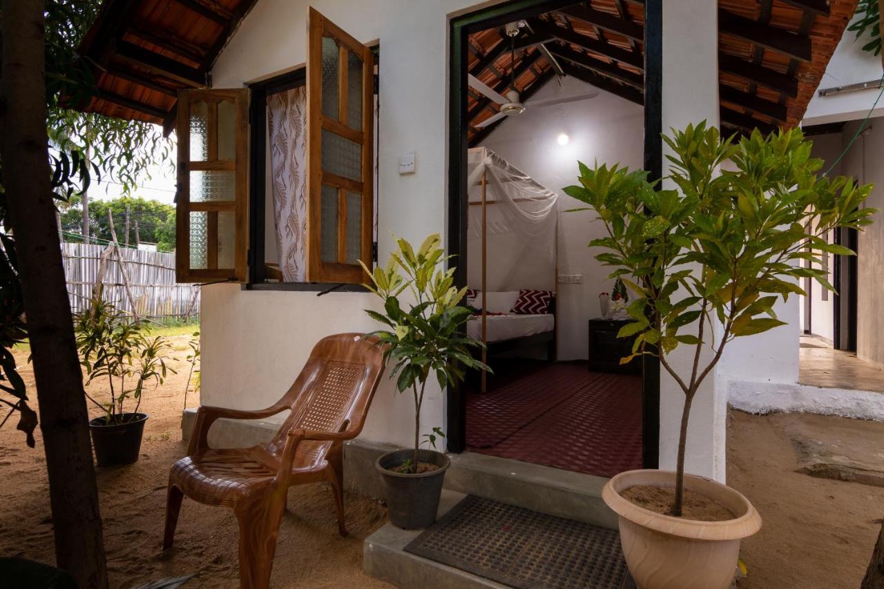 Comfort Beach Hotel Аругам Экстерьер фото